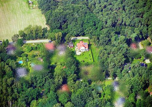 Luftbild - 9 Zimmer Einfamilienhaus zum Kaufen in Berlin Spandau
