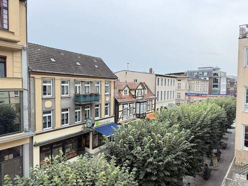 Die Mecklenburgstraße Ecke Schloßstraße - Etagenwohnung mit 50,10 m² in Schwerin zur Miete