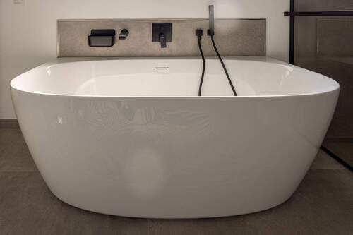 OG: Bad, Badewanne - 