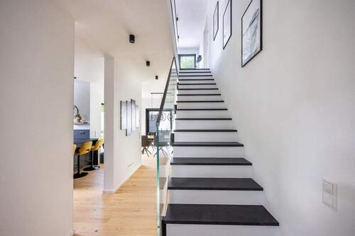 Diele mit Treppe - 