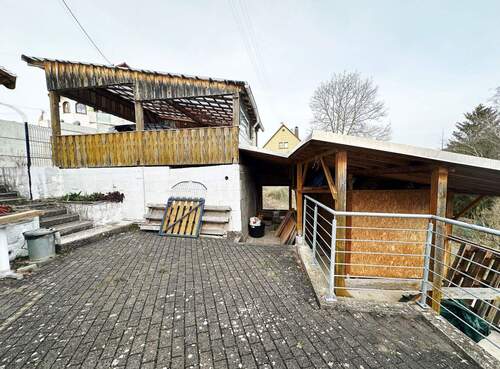 Carport & Gerätehaus - Einfamilienhaus mit 100,00 m&sup2; in Rottweil zum Kaufen