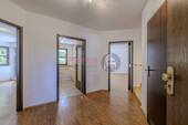 Diele - 3 Zimmer Etagenwohnung zum Kaufen in München