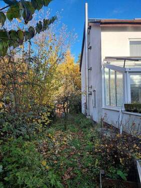 Garten Seitansicht - 