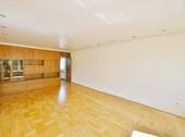 Wohnzimmer EG - Mehrfamilienhaus, Wohnhaus mit 146,00 m&sup2; in Haan zum Kaufen