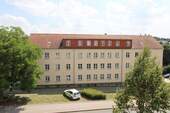Hausansicht vorn - 3 Zimmer Etagenwohnung in Gera