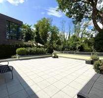 Halle-Giebichenstein: Wohnen bis zum hohen Alter, mit Aufzug, Hoch-Terrasse und Saaleblick - Halle (Saale)-Giebichenstein