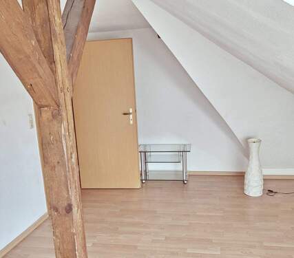 Wohnzimmertür - Etagenwohnung mit 39,90 m&sup2; in Schwerin zur Miete