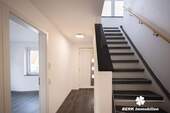 Treppenaufgang MAIS-Wohnung - 