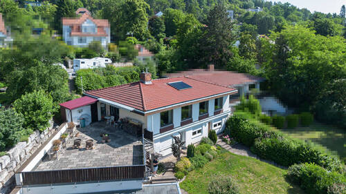 Hausansicht - 8 Zimmer Einfamilienhaus zum Kaufen in Coburg