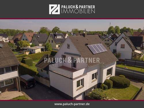 Hausansicht - Großzügiges Haus in Erwitte-Horn - viel Potenzial, großer Garten und ruhige Lage
