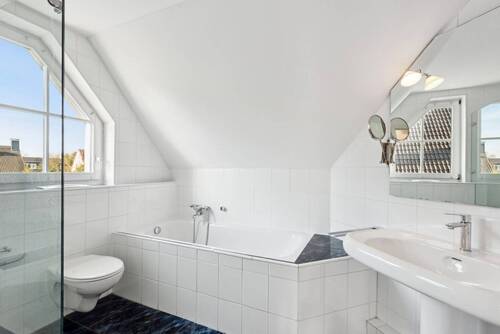 Dusch- und Wannenbad - 