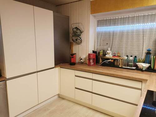 Einbauküche - 5 Zimmer Einfamilienhaus in Rottenburg