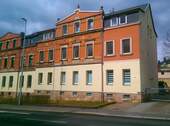 Hausansicht - gemütliche 2-Zimmer-Wohnung in Chemnitz-Ebersdorf, Stellplatz möglich