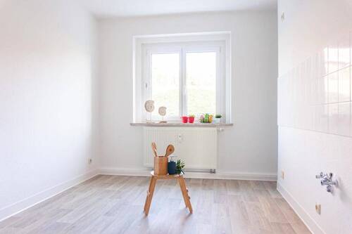 Küche Vergleichswohnung - 2 Zimmer Etagenwohnung zur Miete in Chemnitz