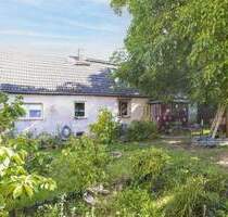 Handwerker aufgepasst: Sanierungsbedürftiges EFH mit Garten und Garage in grüner Lage - Staßfurt Rathmannsdorf
