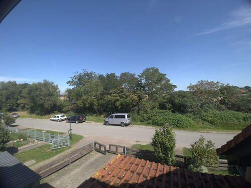 Aussicht zur Straße - 5 Zimmer Doppelhaushälfte zum Kaufen in Stendal