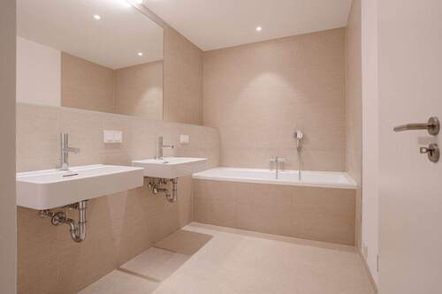 Badezimmer I Ansicht II - 