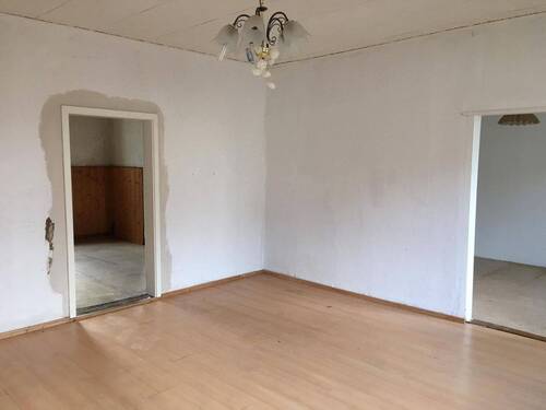 Wohnraum 1 - 