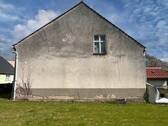 Giebel - 8 Zimmer Einfamilienhaus in Bartow