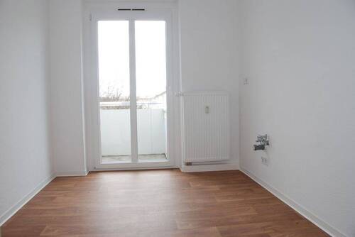 Küche Vergleichswohnung - Zentrumsnahe 2-Raum-Wohnung mit Balkon