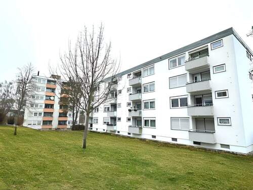 Außenansicht Garten - 3 Zimmer Etagenwohnung zum Kaufen in Amberg