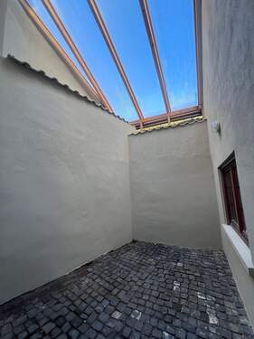 Überdachte Terrasse EG - 