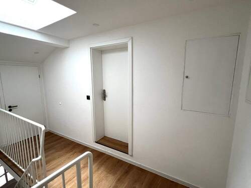 Treppenhaus DG Hinterhaus - 