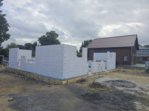 Bild 3 - 4 Zimmer Doppelhaushälfte in Oldendorf