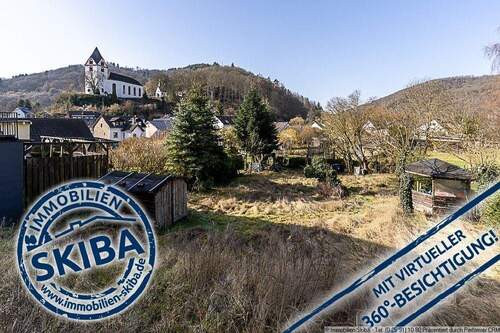 Blick zur linken Seite - Baugrundstück in ruhiger Anliegerstraße im Kesselinger Tal - Erbbaurecht