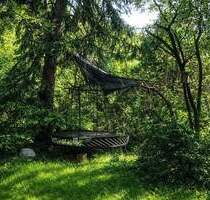 Möblierte Zwei-Zimmer-Wohnung mit eigenem Garten und Stellplatz - Frankfurt am Main Sachsenhausen