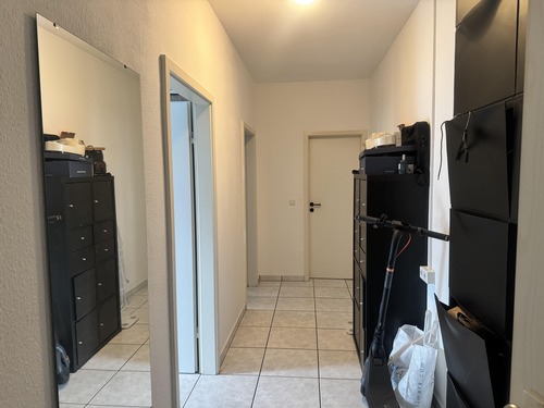 Flur - 2 Zimmer Etagenwohnung in Hürth