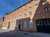 20250403_122658 - SOFORT BEZUGSFREI: Beheizbare Lagerräume mit Büro (ca. 299 m²) auf 2 Ebenen in der Lübecker Altstadt