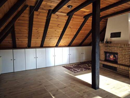 DG Wohnen m. Kaminmöglichkeit - 