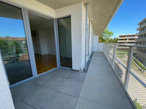Balkon - Modern wohnen: Tiefgarage, EBK und ein großer Balkon!