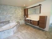 Badezimmer OG - * Bauernhaus mit zwei Wohneinheiten und Nebengebäuden in Heidenheim - OT *