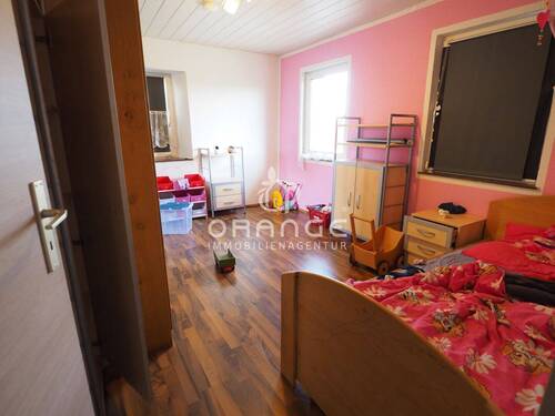 Schlafzimmer - Bauernhaus, Landhaus mit 154,00 m² in Heidenheim / Kleinkuchen zum Kaufen