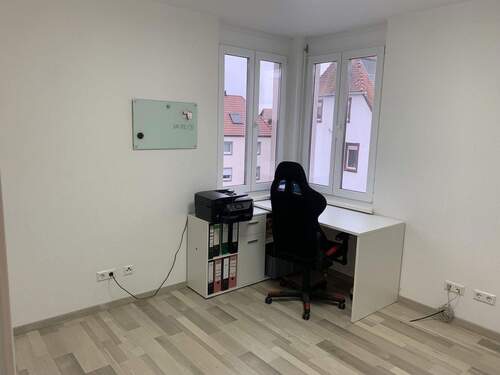 Kinderzimmer / Büro - 