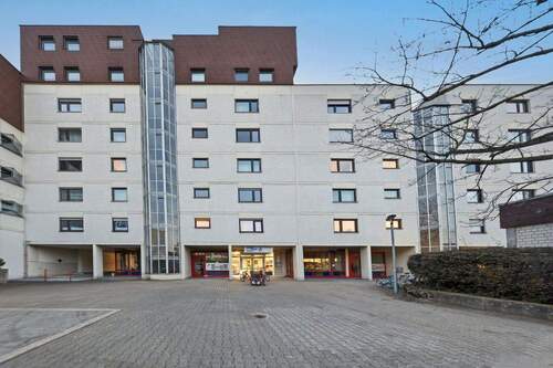 Vorderansicht Gebäude - 