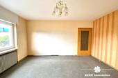 Wohnzimmer EG - Mehrfamilienhaus, Wohnhaus mit 201,30 m&sup2; in Mainhausen / Mainflingen zum Kaufen