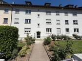 Außenansicht - leerstehende 2 Zimmer Wohnung in schöner Lage