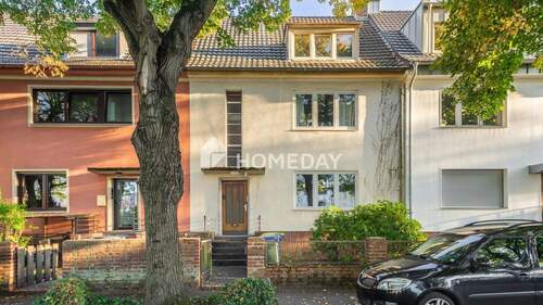 Außenansicht 1 - Investieren mit Substanz: Vermietetes Dreifamilienhaus mit Potenzial in Bonn-Beuel