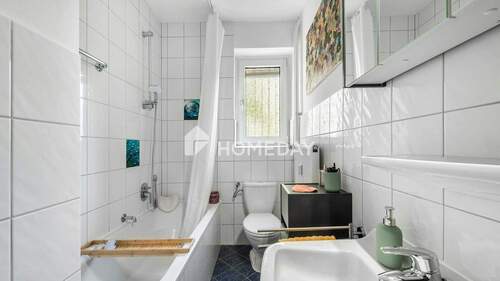 EG Badezimmer 1 - 