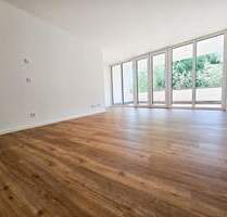 ERSTBEZUG: Großzügige 3-Zimmer-Neubauwohnung mit neuer Einbauküche und 2 sonnigen Balkonen - Frankfurt am Main Sindlingen