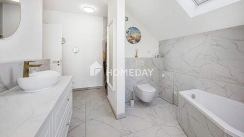 1. OG Badezimmer 2 - 