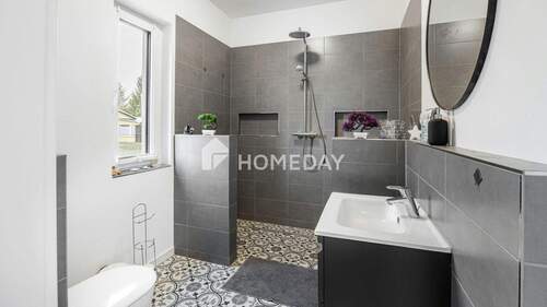 EG Badezimmer 1 - 