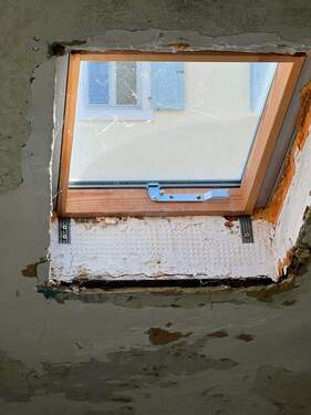 Dachfenster im Bad OG - 