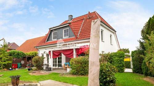 Außenansicht 3 - 4 Zimmer Einfamilienhaus zum Kaufen in Wolfsburg