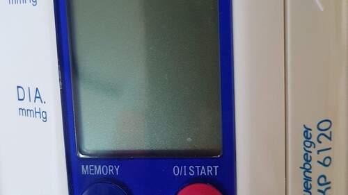 Behandlungsräume zur Blutdruckmessung etc. - 6 Zimmer Büro zur Miete in Duisburg