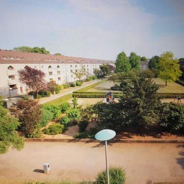 Weitblick - große Gartenfläche - 