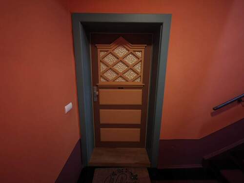 Wohnungstür - Etagenwohnung mit 72,70 m&sup2; in Leipzig zum Kaufen